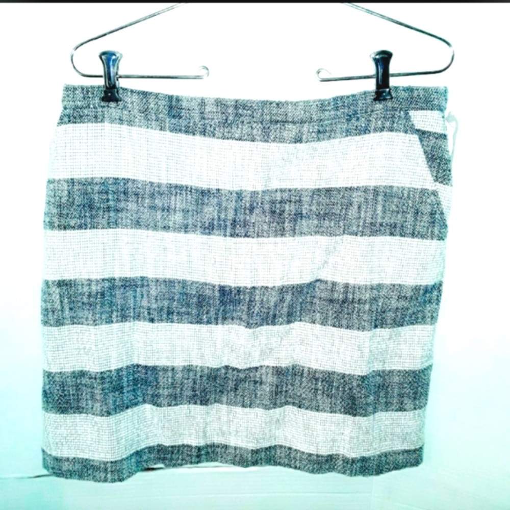 a.n.d eawy womens skirt with pockets
